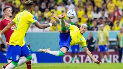 richarlison goal ब्राजील के रिचार्लिसन से इब्राहिमोविच तक देखें इंटरनेशनल फुटबॉल के टॉप
