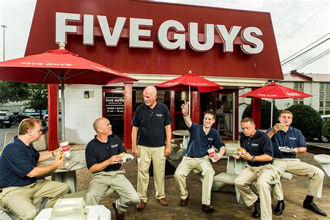 Conheça A História E A Trajetória Da Rede Five Guys Burgers And Fries