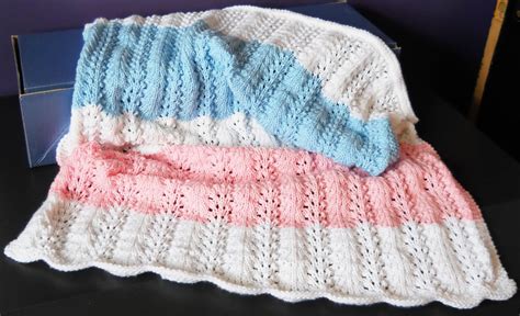 Feather And Fan Pattern Baby Blanket