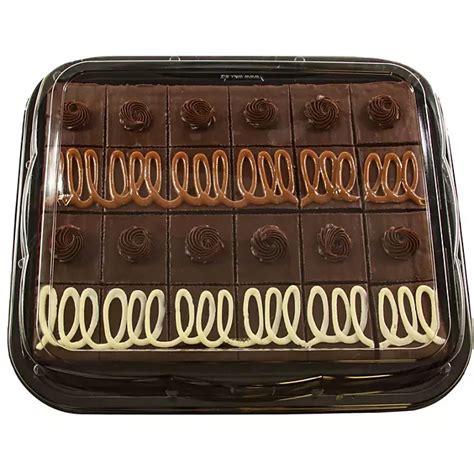 Members Mark Gourmet Brownie Platter Four Flavors 56 Oz Sams Club