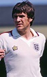 Emlyn Hughes England 1975 🏴󠁧󠁢󠁥󠁮󠁧󠁿 | England football team ...