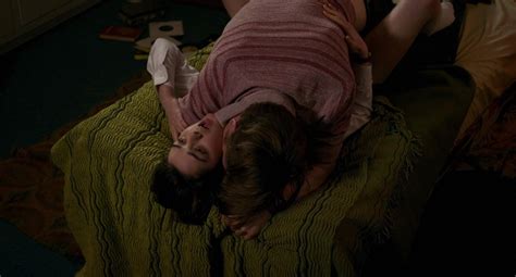 Maisie Williams Sex Scene From The Falling Celebs Nude Sexiz Pix