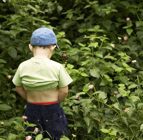 Pipi Debatte Jetzt Ist Schon Thema Wie Kinder Pinkeln Welt