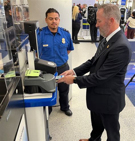 Tsa Accepting California Mobile Ids For Identity Verification At Lax