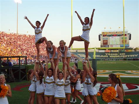 The Evolution of Cheerleading: From Pyramids to Sideline Stunts
