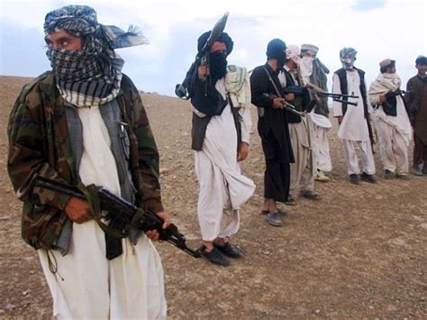taliban attacks on afghan forces cause heavy casualties officials