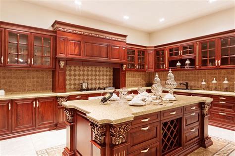 25 Cherry Wood Kitchens Cabinet Designs And Ideas Luxury Kitchen Cabinets Luxury Kitchens