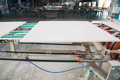 Factory For Production Of Ceramic Tiles Conveyor Line For Ceramic Tile