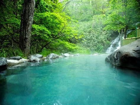 Famous Hot Water Springs In Himachal To Warm You Up This Winter Times