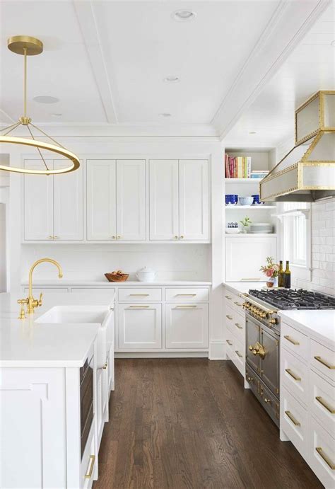 How To Design A Luxurious White And Gold Kitchen Kitchen Design Gold