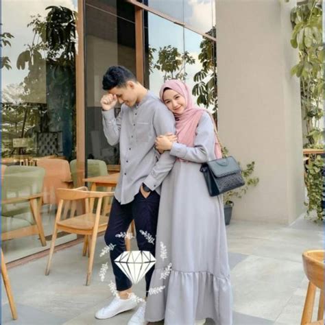 Mungkin saja ada yang mahal dan juga ada kemeja dengan harga yang murah. Baju couple cople kapel samaan pasangan kemeja gamis ...