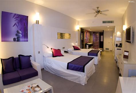 Habitación doble. (Foto cortesía Hoteles Riu) | Habitación ...