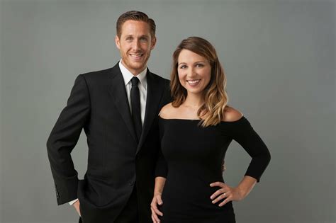 Real Estate Professional Portraits Poses Professional Headshots Women