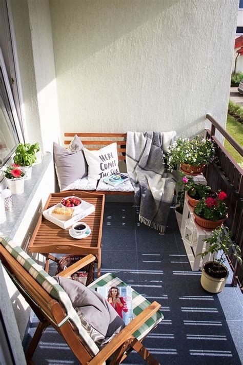 Exciting Small Balcony Decorating For Farmhouse17 HOMISHOME