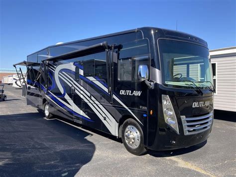 2023 Thor Motor Coach Outlaw® Class A 38kb Roadhouse Rv