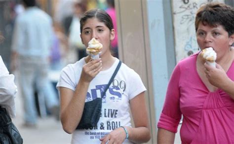 Nos Vamos A Morir De Calor