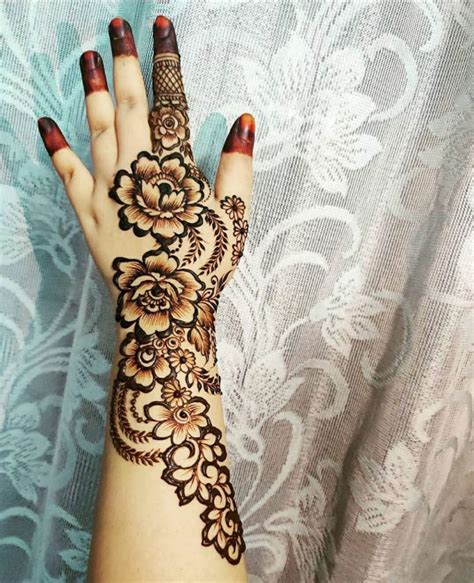 35 Mehndi Designs For Diwali Mehndi Designs Weddingbels