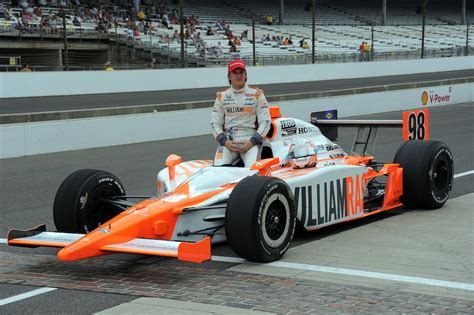 Indycar Driver Dan Wheldon Nascar The Wondrous Pics