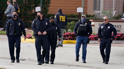 Florida Fbi Shooting 2 Agents Killed While Serving Warrant In Sunrise