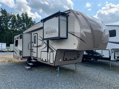 2019 Rockwood Ultra Lite 2650ws Fifth Wheel Campers Curren Rv In