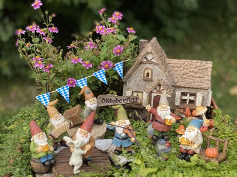 Miniature Garden Gnomes And Fairies Fasci Garden