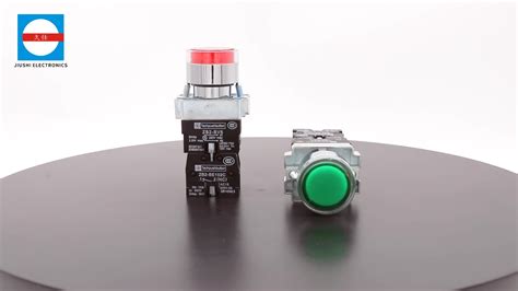 Xb2 Bw3361 Green Light Momentary 1no Push Button Switch 22mm