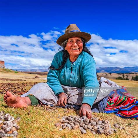Etnia Peruana Imagens E Fotografias De Stock Getty Images