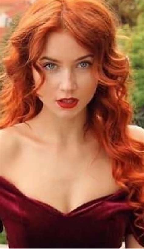 Pin By Elizabeth Lawson On Hairstyles Red Haired Beauty Beautiful Red Hair Beauty Girl