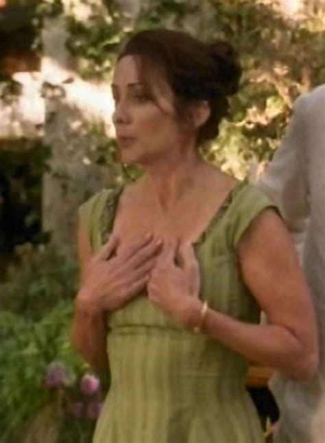 Phe04 Porn Pic From Patricia Heaton Showing Cleavage