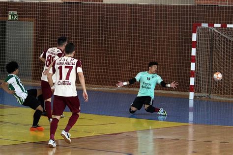 The south americans finished the tournament with. Futsal | Jogo Elétrico com 15 golos tomba para o Fundão ...