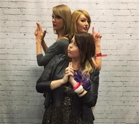 Taylor Swift Meets Taylor Swift Look Alike Whos Who The
