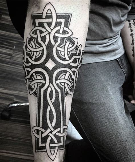 40 Celtic Tattoos For Men Cool Knots And Complex Curves