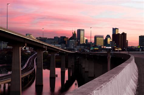 Baltimore's beautiful sunrise : maryland
