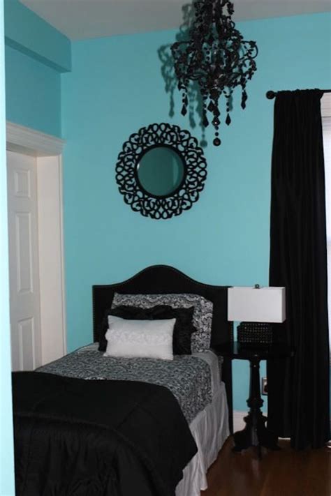 17 Turquoise And Black Bedroom Ideas For Your Home