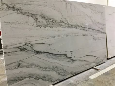 Opus White Quartzite Hinnaalasdair