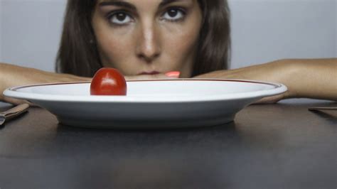 What Is Orthorexia Nervosa And Is It An Eating Disorder Howcast