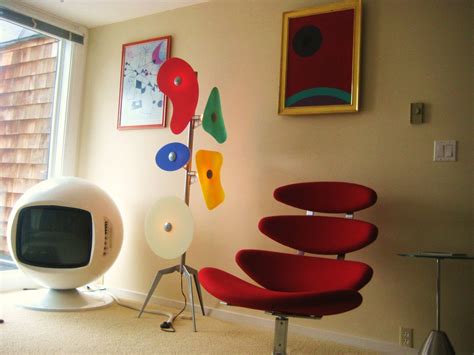 Tim Apicella Space Age Design Museum 1961 Corona Chair Foscarini