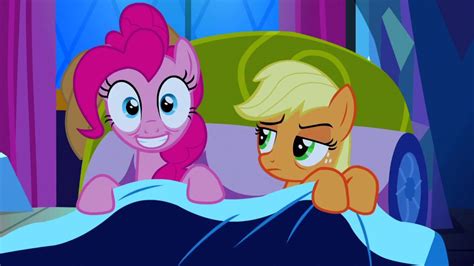 Honest, friendly and sweet to the core! My Little Pony: Saison 5 episode 13 VF (Partie 2) - YouTube