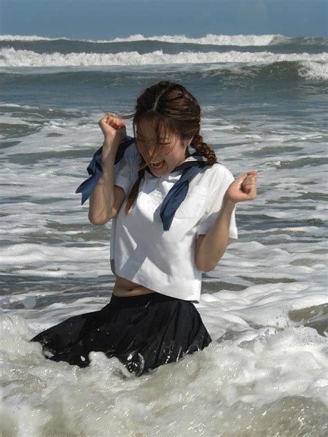 Japanese School Girl Wet Her Uniform In The Sea After School Alice