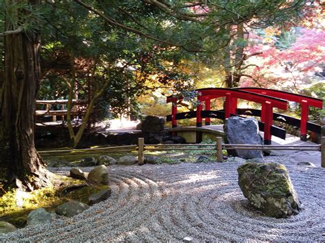 Zen Garden Butchartgardens Butchart Gardens Victoria Bc The Zen