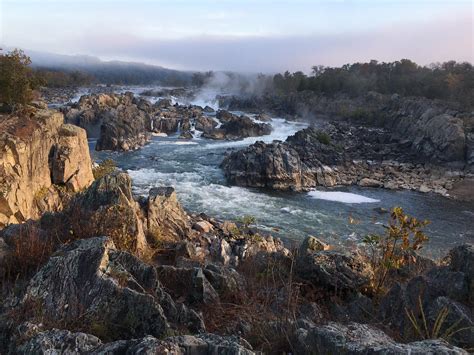 Great Falls National Park Virgina Rhiking