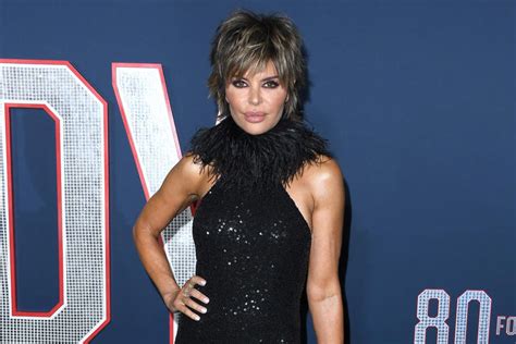 Lisa Rinna Jokes The Real Housewives Of Beverly Hills Will Be Lacking
