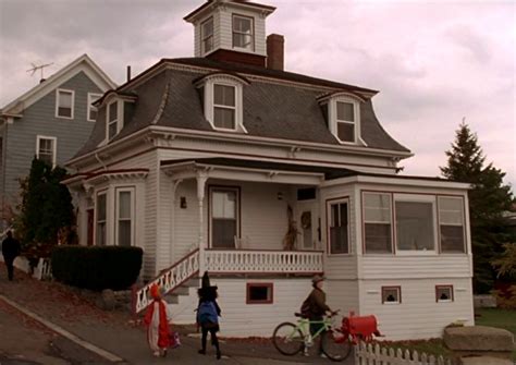Hocus Pocus The Witches House And Other Filming Locations Hooked