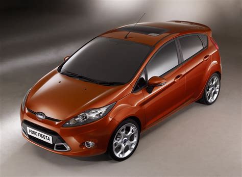 car sight: 2012 Ford Fiesta