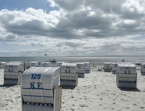 Heute beim ausgiebigen strandspaziergang am lensterstrand musste man sich zwangsläufig in diesen ausblick. Strandkorbvermietung in Grömitz