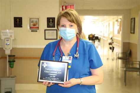 Fmh Presents June Employee Of The Month Fairfield Memorial Hospital