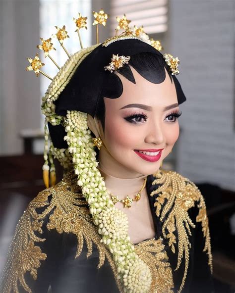 Baju Pengantin Adat Jawa Tengah Berhijab Foto Wedding Jogja Kebaya Pengantin Adat Jawa Paes