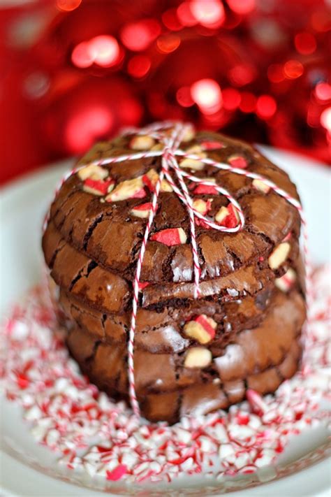 Everyone is guaranteed to walk away happy—and laden with treats for sharing. Christmas Cookie Recipes with Weight Watchers Points Plus ...