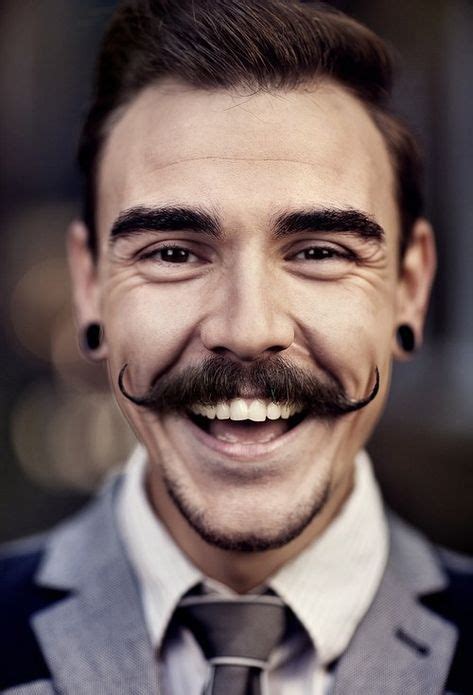 3 Easy Steps To Achieve The Handlebar Moustache Mustache Styles