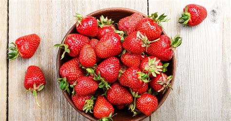 Strawberry Nutrition And Strawberry Benefits Estrogen Rich Foods
